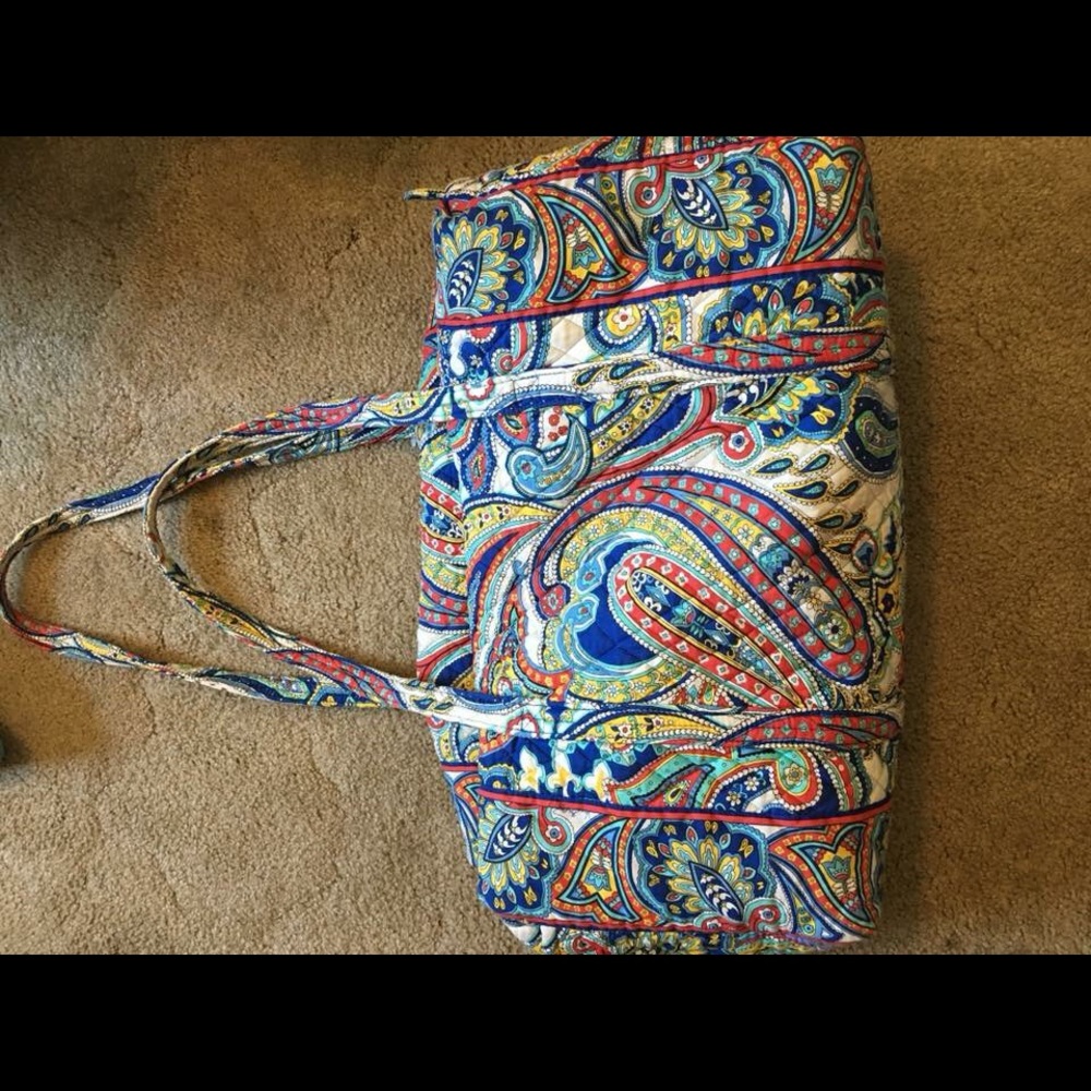 Large Vera Bradley duffle bag